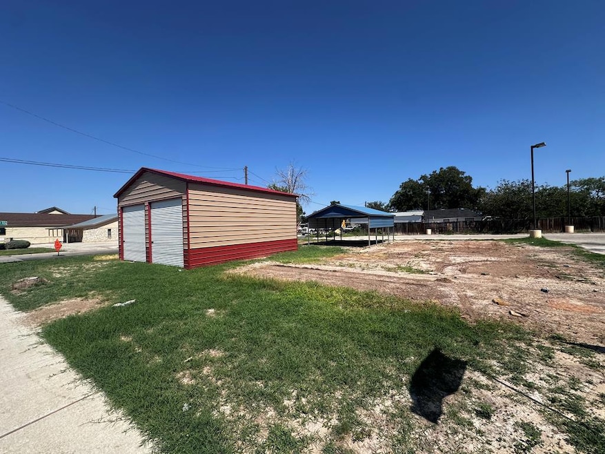 For Rent $1,000/month