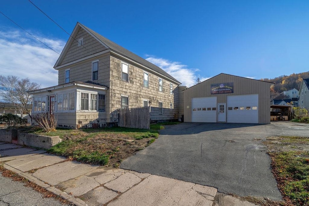 534 Champlain St, Berlin, NH 03570 - photo 1