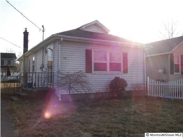 32 Passaic St, North Middletown, NJ 07748 - photo 1