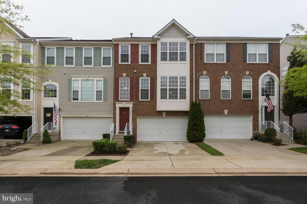 42803 Shaler St, Chantilly, VA 20152 - photo 1