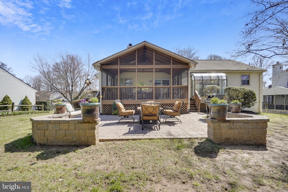 5560 Renoir Port Ln, Burke, VA 22015 - photo 1