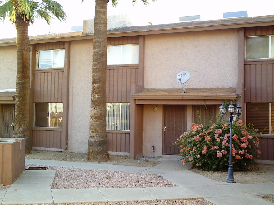 1750 E Mateo Cir unit 105, Mesa, AZ 85204 - photo 1