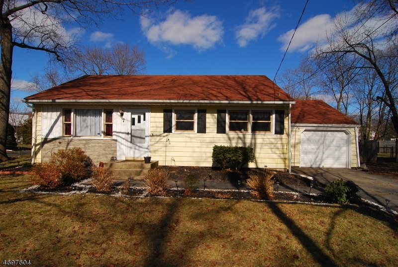 7 West St, Succasunna, NJ 07876 - photo 1