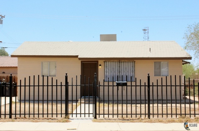 433 El Centro Ave, El Centro, CA 92243 - photo 1
