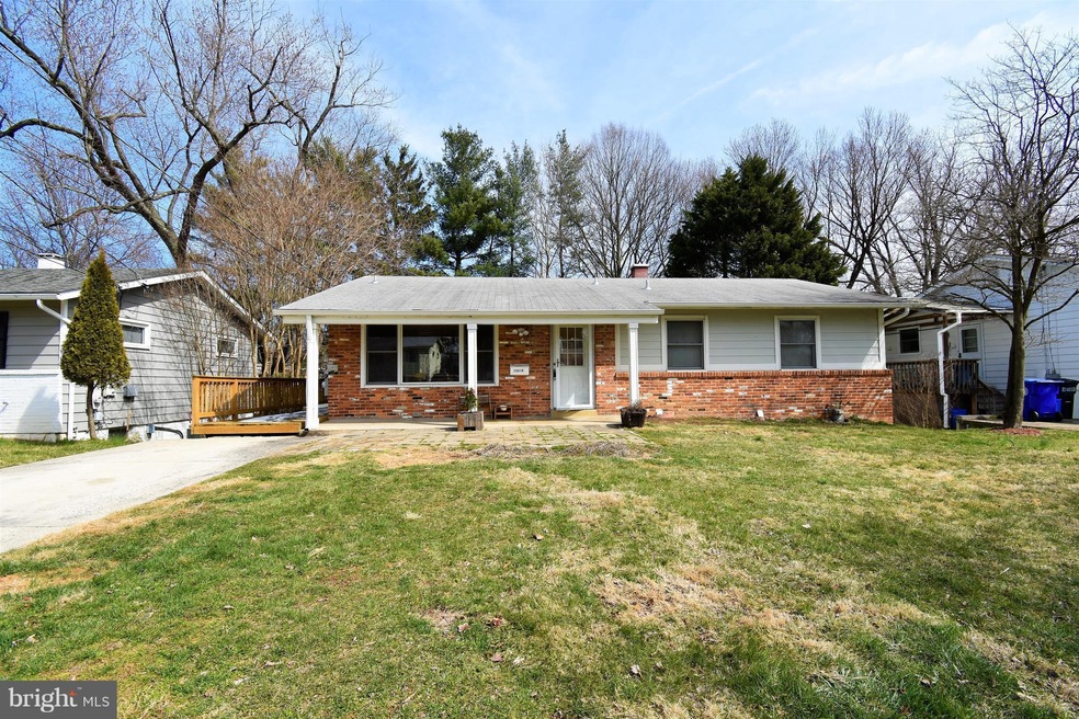 13515 Turkey Branch Pkwy, Rockville, MD 20853 - photo 1