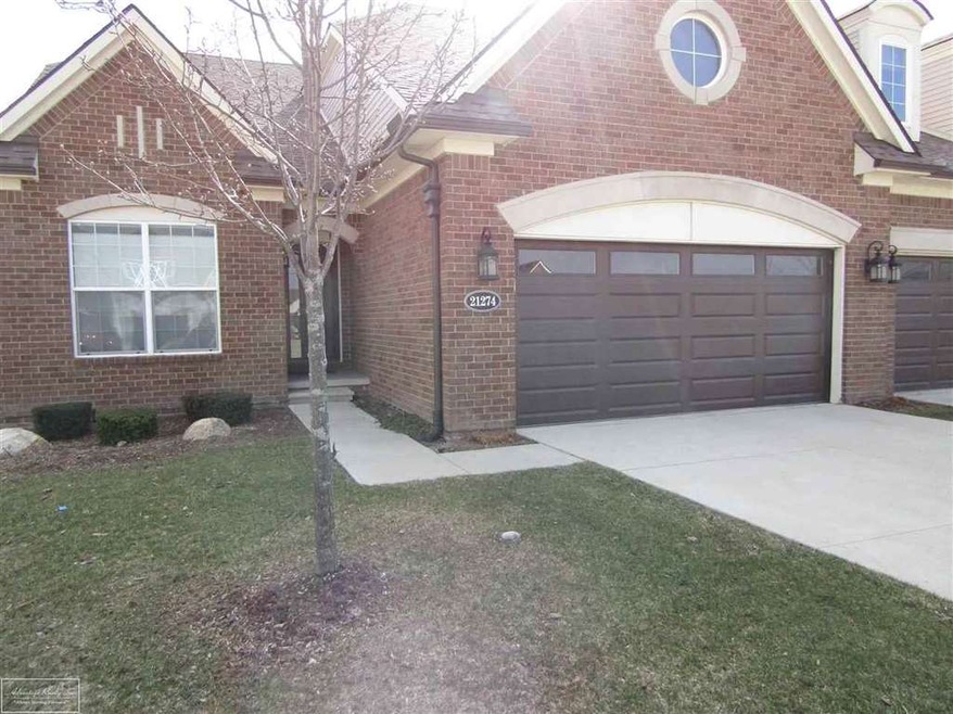 End unit  with view of George Park,  Located on cu