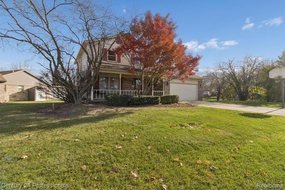 16550 Huff St, Livonia, MI 48154 - photo 1