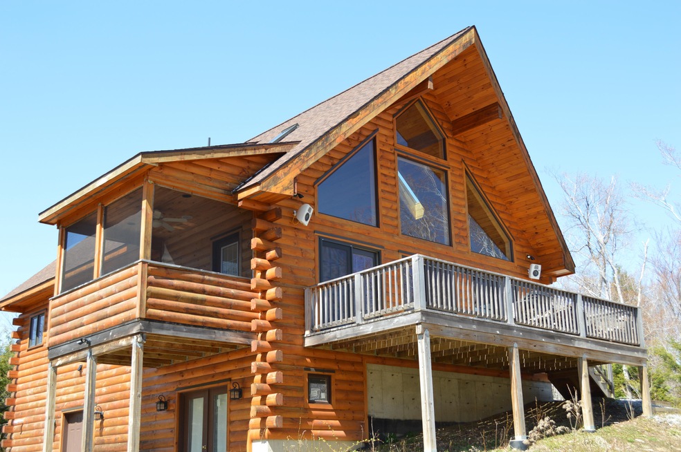 New log home