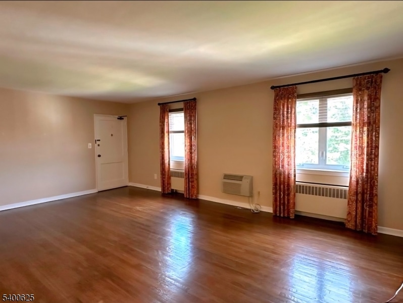 12B Troy Dr unit B, Springfield, NJ 07081 - photo 1