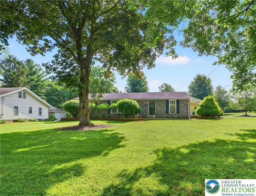 Sold $379,607 • Co-Listing Agent