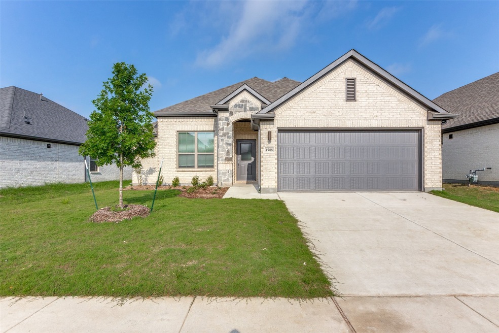 For Rent $2,595/month
