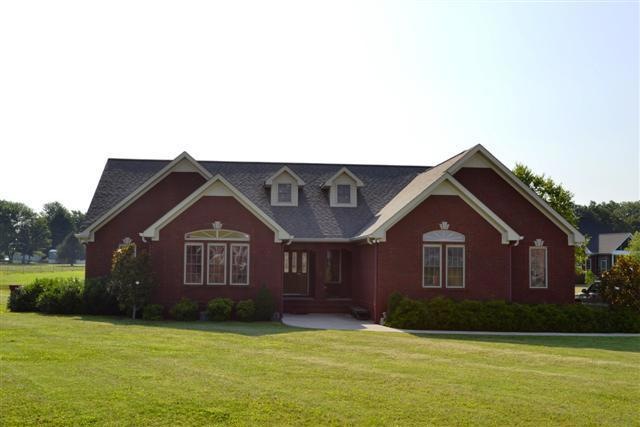 Beautiful brick home in Richland Hills S/D.