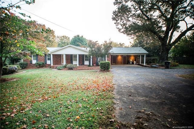 623 Greenway Dr, Statesville, NC 28677 - photo 1