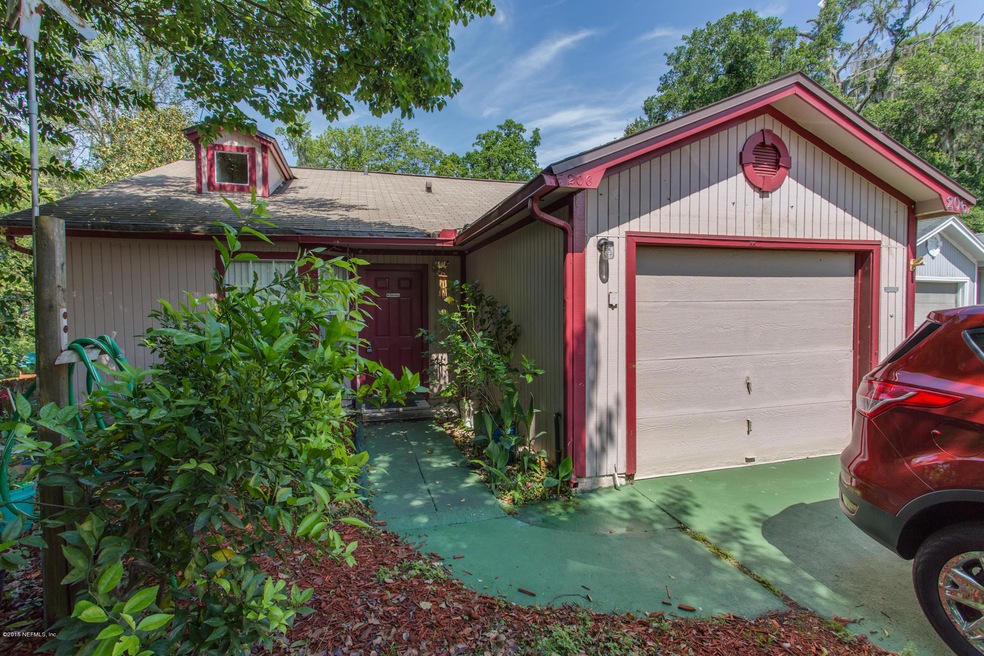 206 Aquarius Cir N, Jacksonville, FL 32216 - photo 1