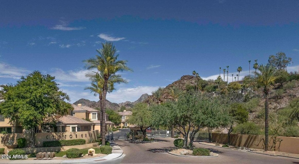 Canyon Gate Community Entrance