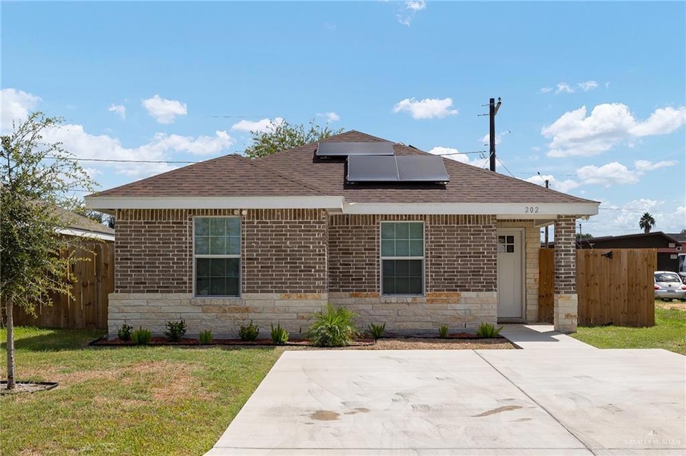 202 N Iris St, Pharr, TX 78577 - photo 1