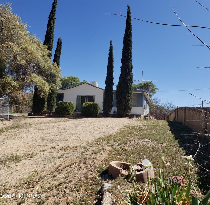 285 N Cody Loop Road Oracle AZ 85623