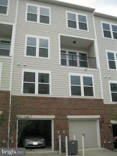 2986 Rittenhouse Cir unit 18, Fairfax, VA 22031 - photo 1