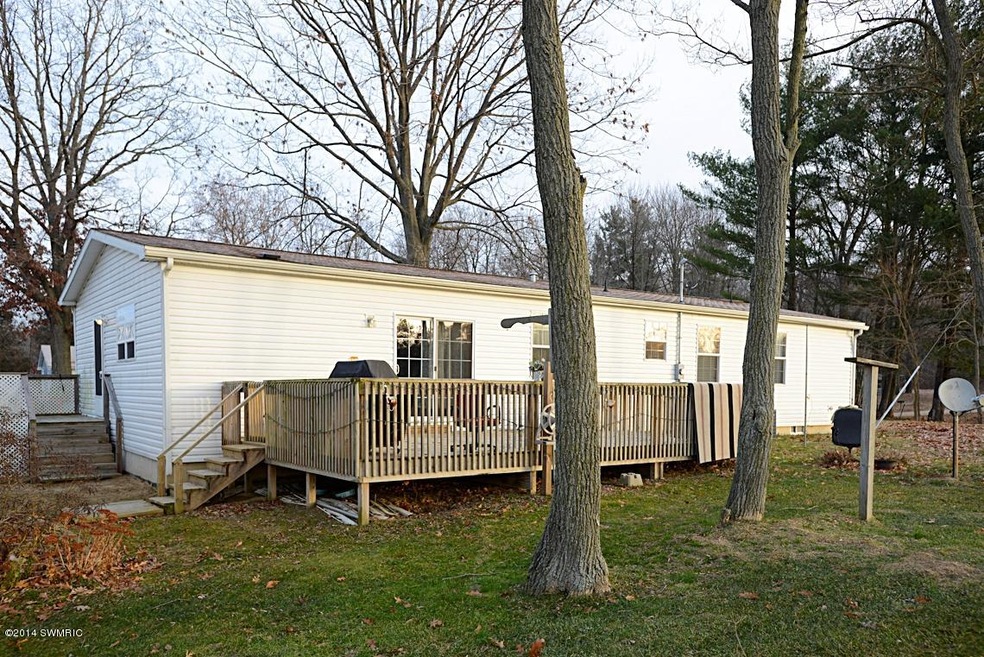 37th St 1111 Allegan-4