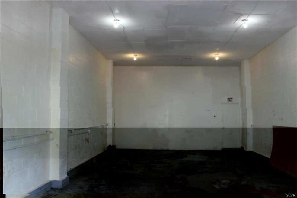 427 N 2nd St unit garage 1, Allentown, PA 18102 - photo 1