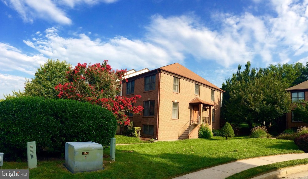 8 Dickens Square, Lutherville Timonium, MD 21093 - photo 1