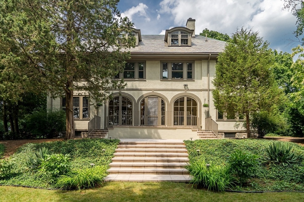 19 Garfield St, Watertown, MA 02472 - photo 1