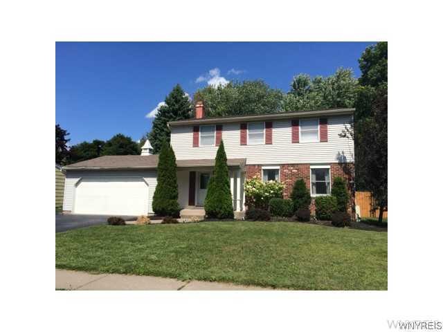 696 Wurlitzer Dr, North Tonawanda, NY 14120 - photo 1
