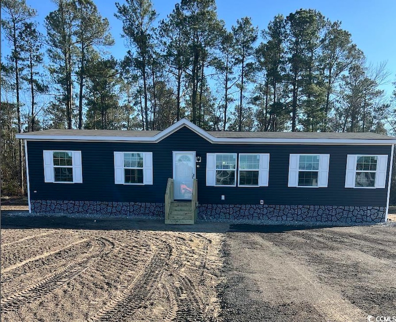 View of manufactured / mobile home