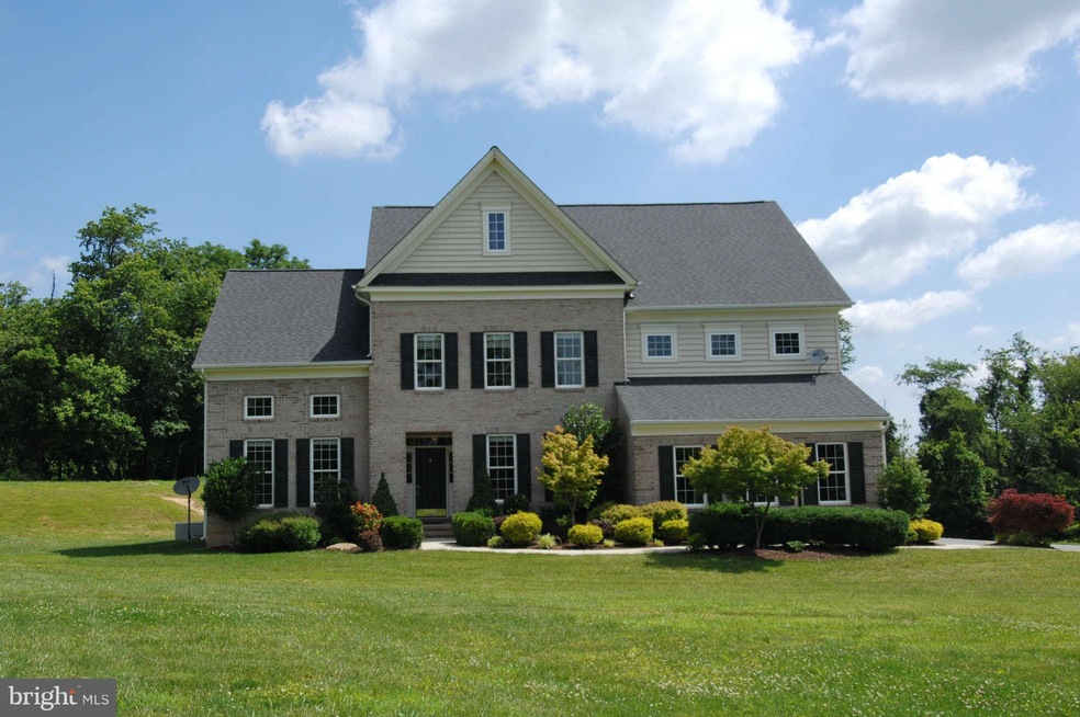 35484 Autumn Ridge Ct, Round Hill, VA 20141 - photo 1