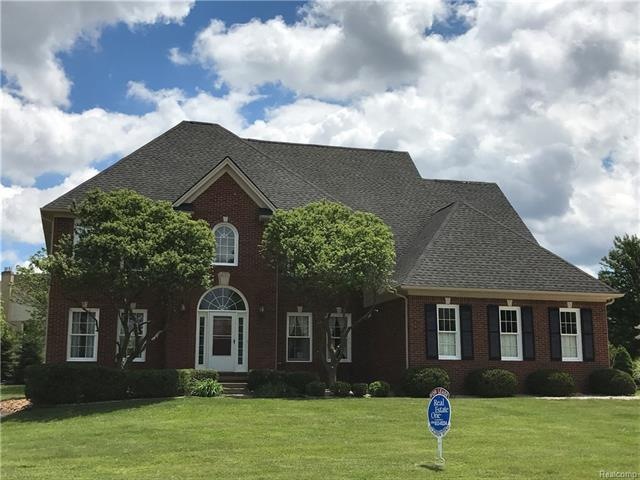 3633 Hollenshade Dr, Rochester Hills, MI 48306 - photo 1