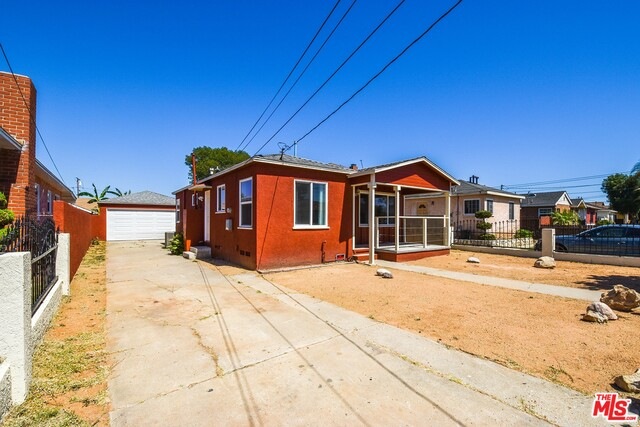 11002 S Truro Ave, Inglewood, CA 90304 - photo 1