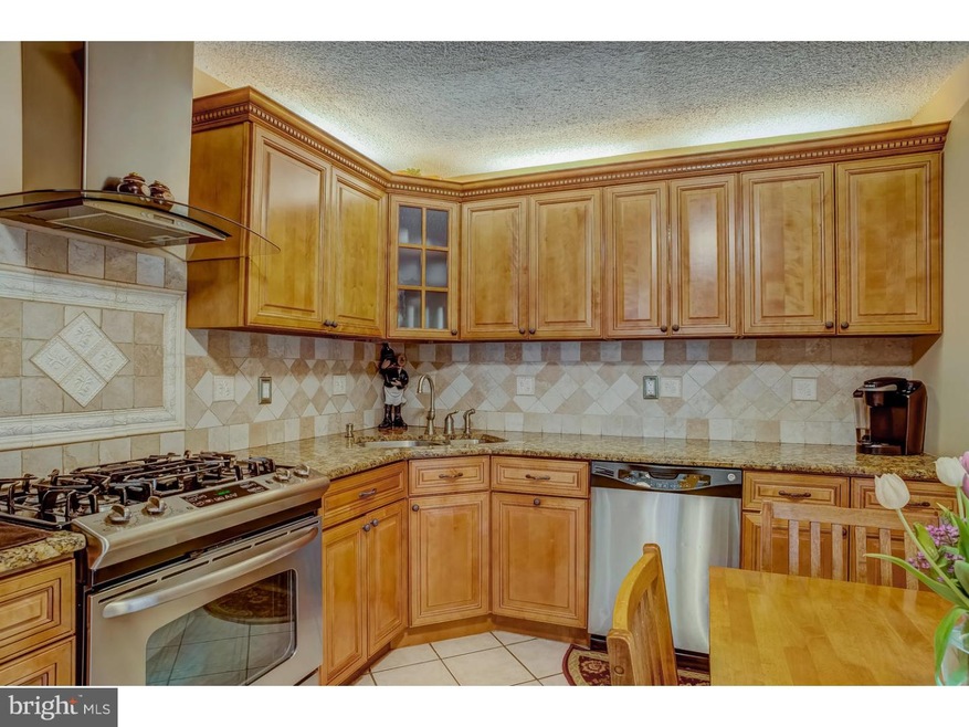 51 Cheverny Ct, Trenton, NJ 08619 - photo 1