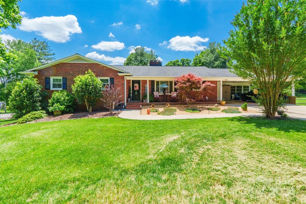 214 Museum Rd, Statesville, NC 28625 - photo 1