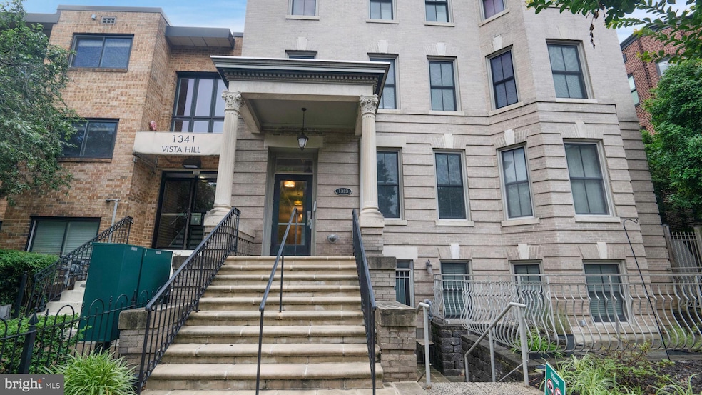 Sold $585,000 • Co-Listing Agent