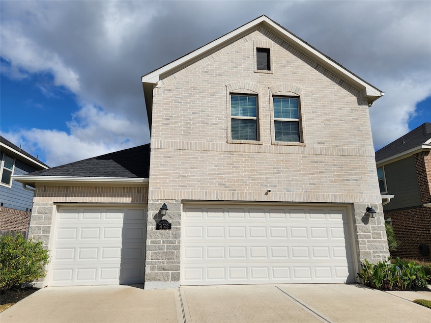 31322 Whitfield Ct, Fulshear, TX 77441 - photo 1