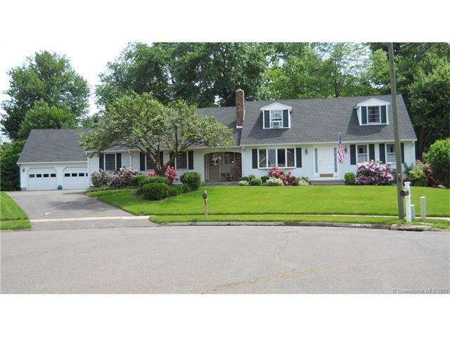 7 Patriot Cir, Enfield, CT 06082 - photo 1