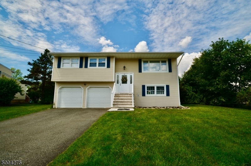 15 Ledgewood Rd, Flanders, NJ 07836 - photo 1