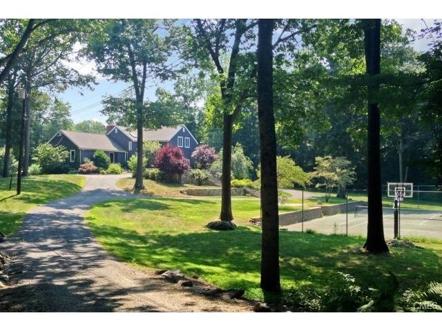 105 E Common Rd, Easton, CT 06612 - photo 1