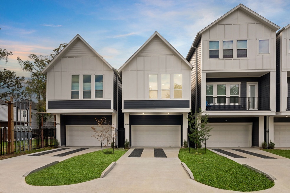4783 Summit St, Houston, TX 77018 - photo 1
