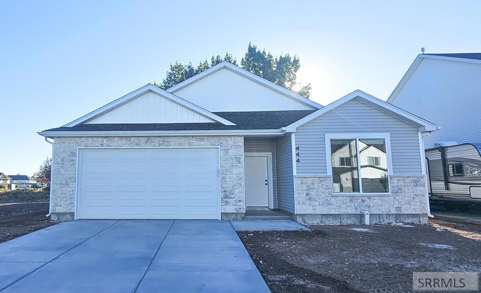 444 Church St, Ammon, ID 83406 - photo 1