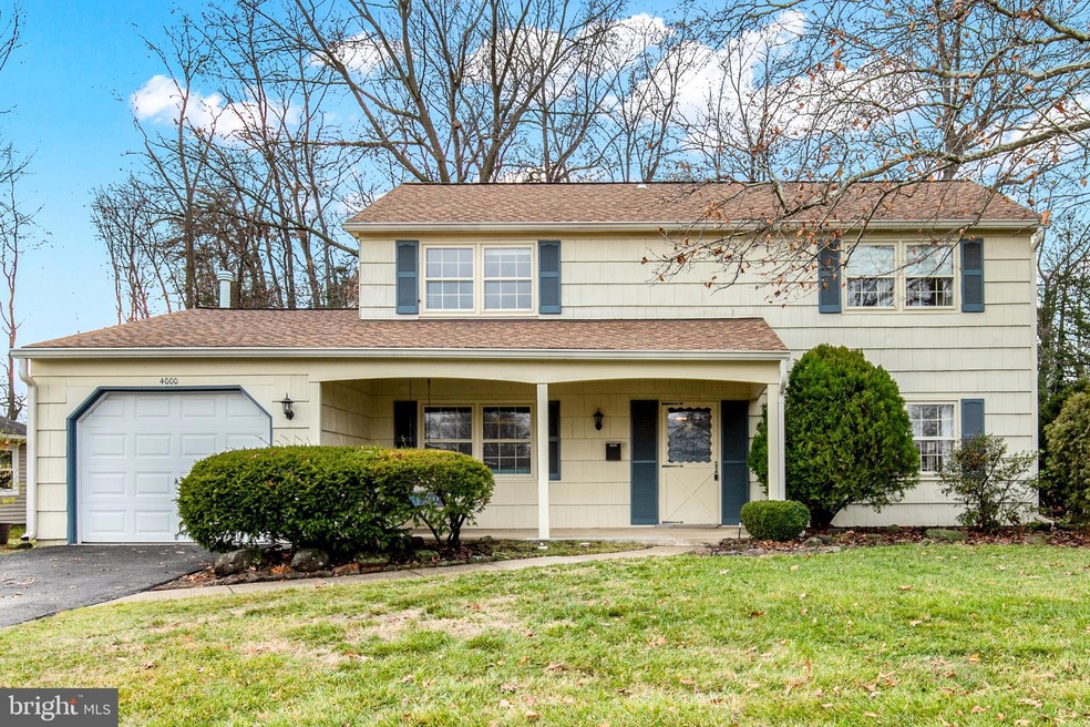 4000 Woodhaven Ln, Bowie, MD 20715 - photo 1