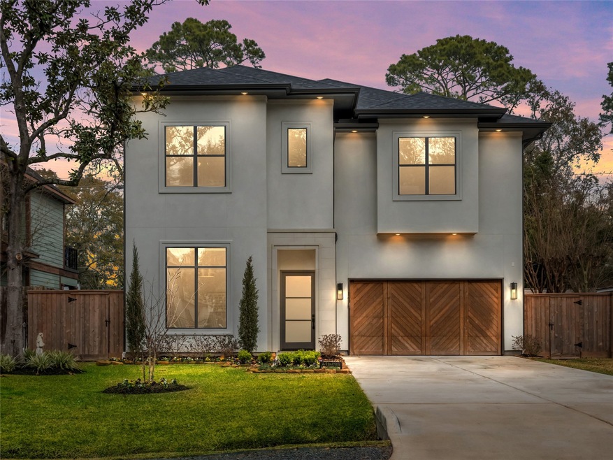 1478 Sue Barnett Dr, Houston, TX 77018 - photo 1