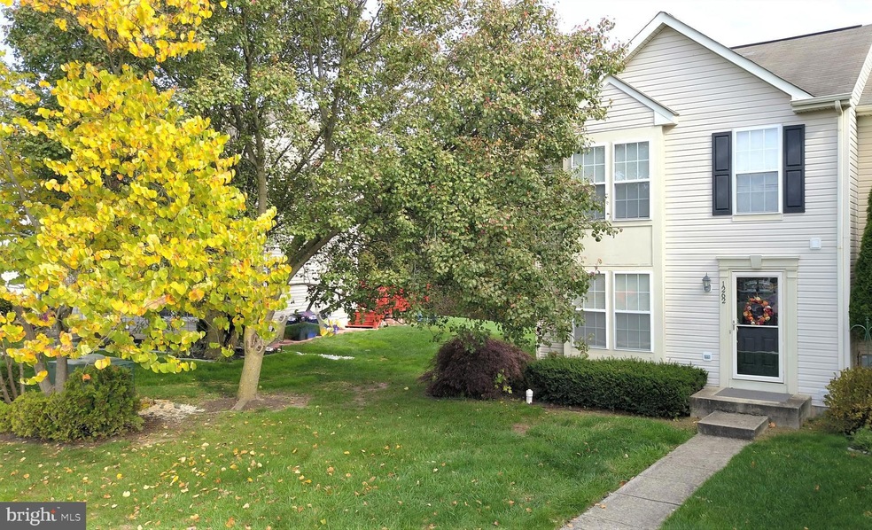 1262 Hunter Ln, Perkiomenville, PA 18074 - photo 1