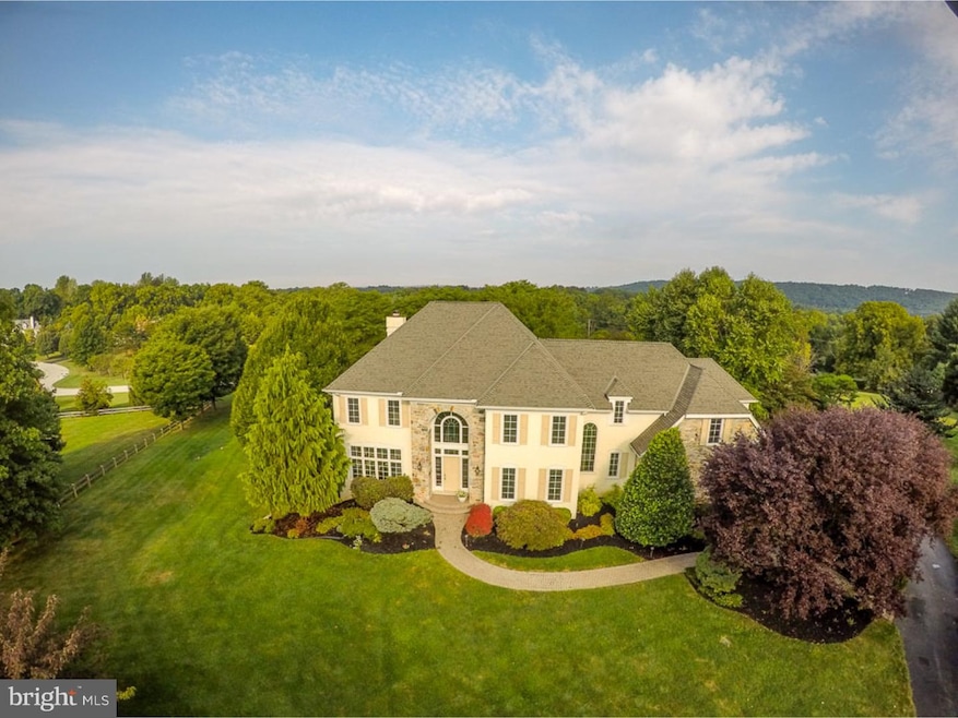 1085 Maple Hill Ln, Malvern, PA 19355 - photo 1