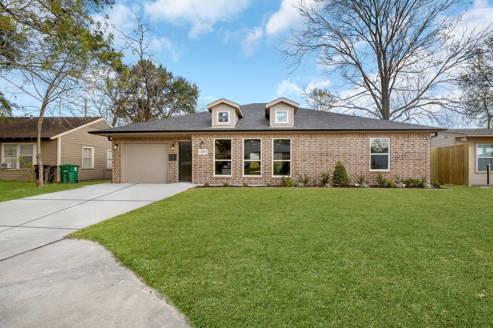 5127 Perry St, Houston, TX 77021 - photo 1