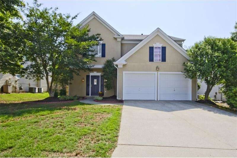 Move in ready hardiplank and hardcoat stucco home.