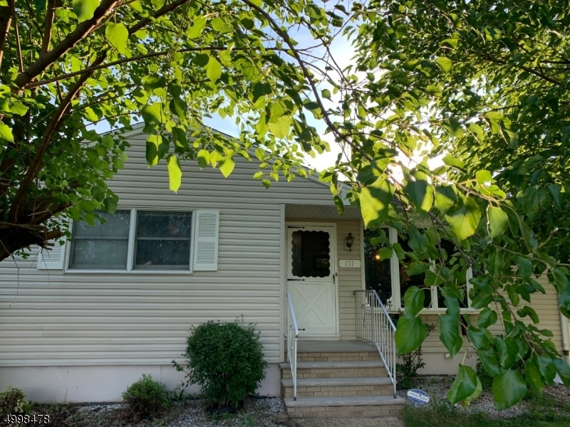 171 Correja Ave, Iselin, NJ 08830 - photo 1