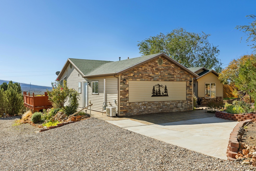 For Sale $465,000 • Co-Listing Agent