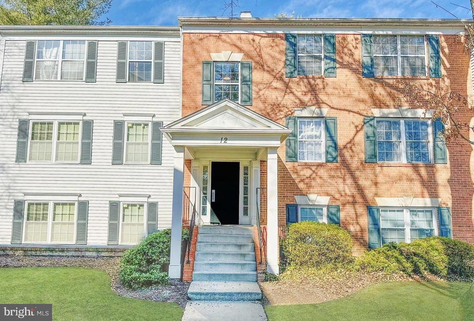 12 Normandy Square Ct unit 3AE, Silver Spring, MD 20906 - photo 1