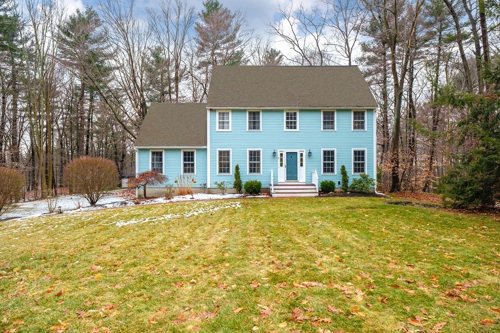 11 Cherise Cir, North Andover, MA 01845 - photo 1